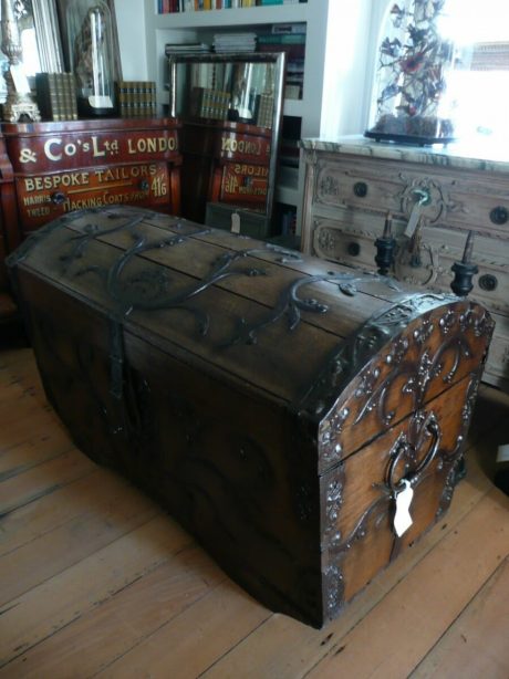 Exceptional 17th century large oak coffer from Germany