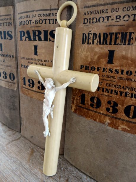 Antique celluloid crucifix with ivory corpus c.1890 - 1910