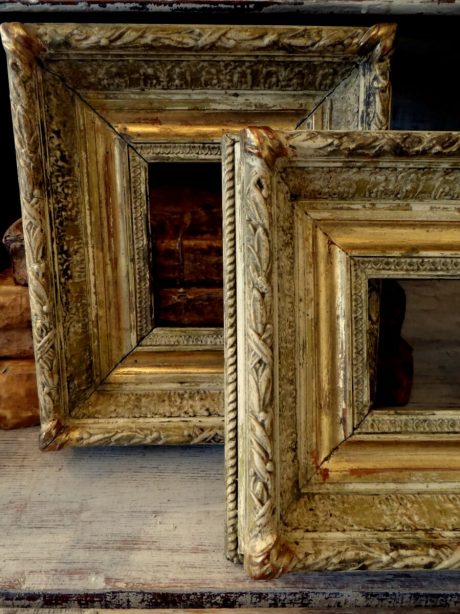 Premium quality gilded pair of English frames c.1860