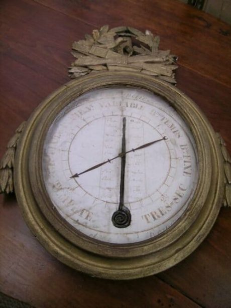 Gilt wood oval barometer XVI style c.1800