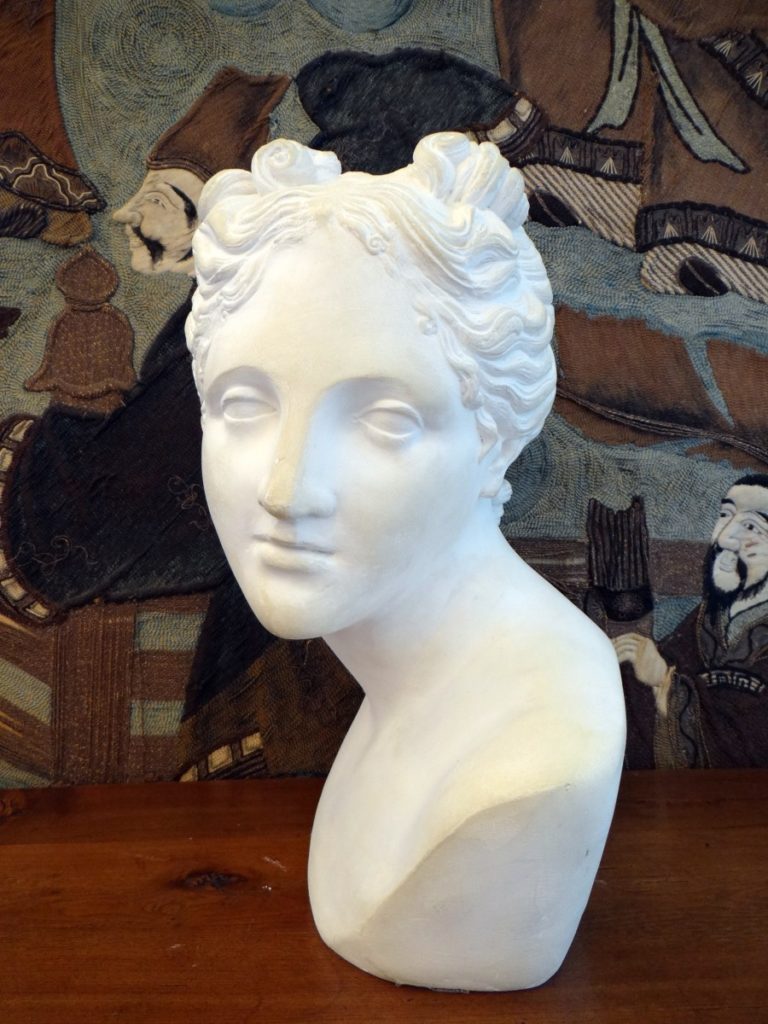 A cast plaster bust - European Antiques