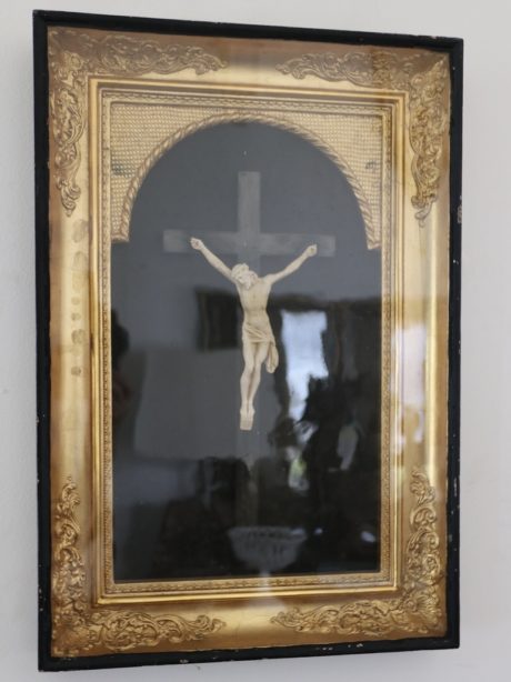 19th century French crucifix in gilded frame