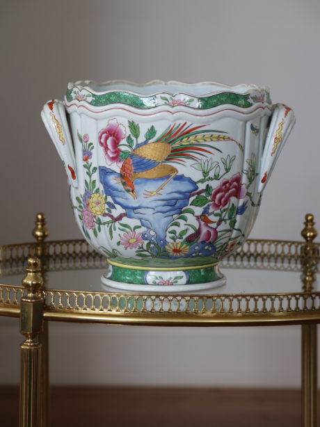 A chinese hand enamelled porcelain jardiniere