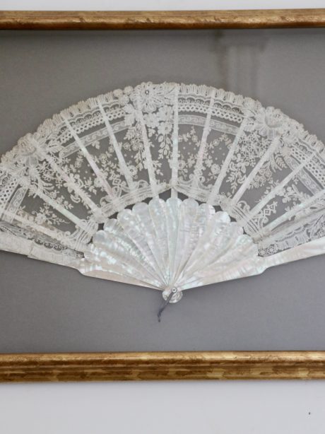 Antique Mother of pearl brussels lace fan c.1880